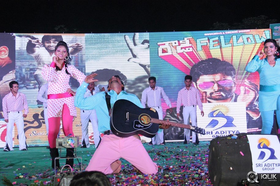 Rowdy-Fellow-Movie-Platinum-Disc-Function